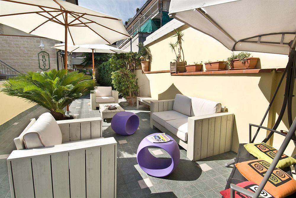 Hotel Locanda Rosy Cattolica Exterior photo